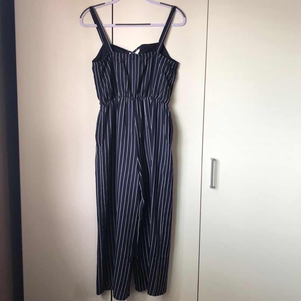 Romper - Picture 2 of 4
